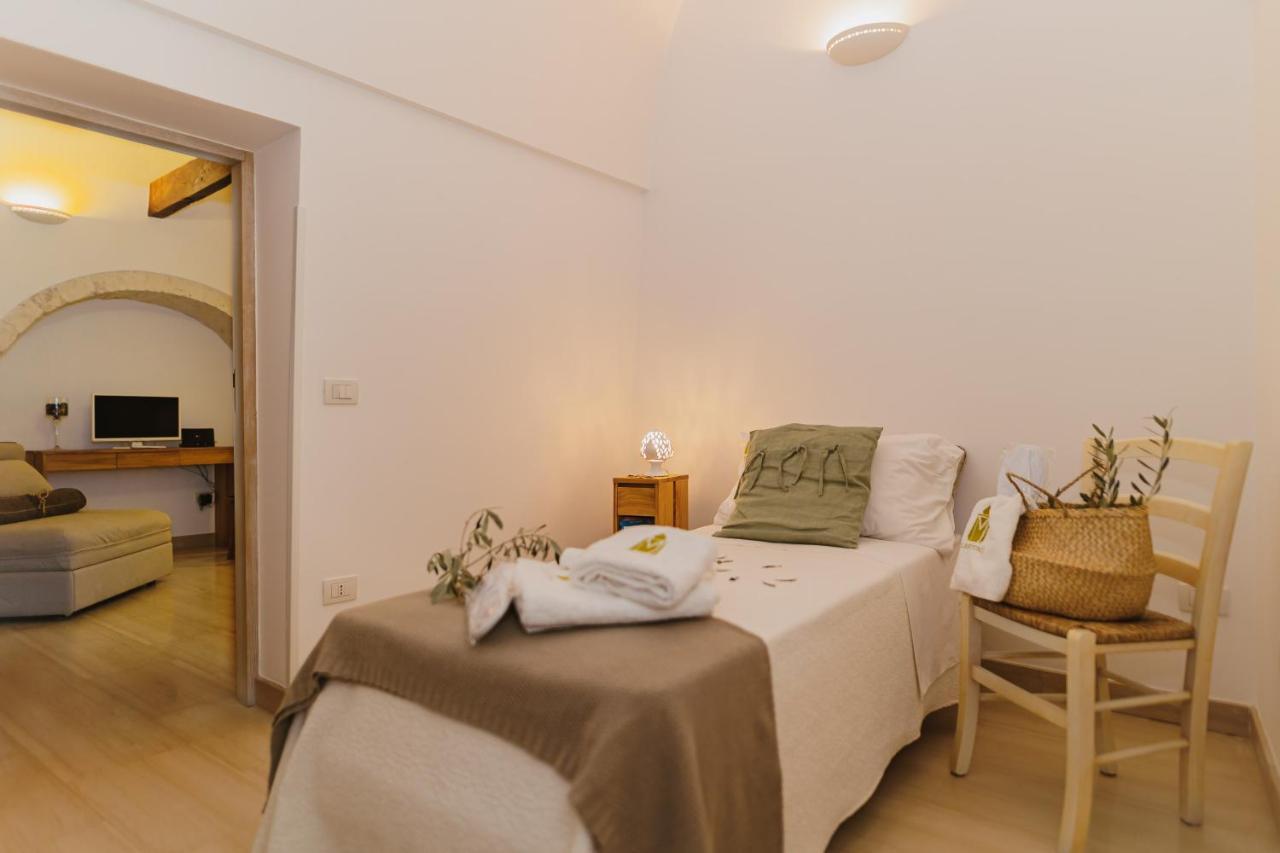 Milestones Modern Suite Trullo Jacuzzi Spa & Relax Альберобелло Экстерьер фото