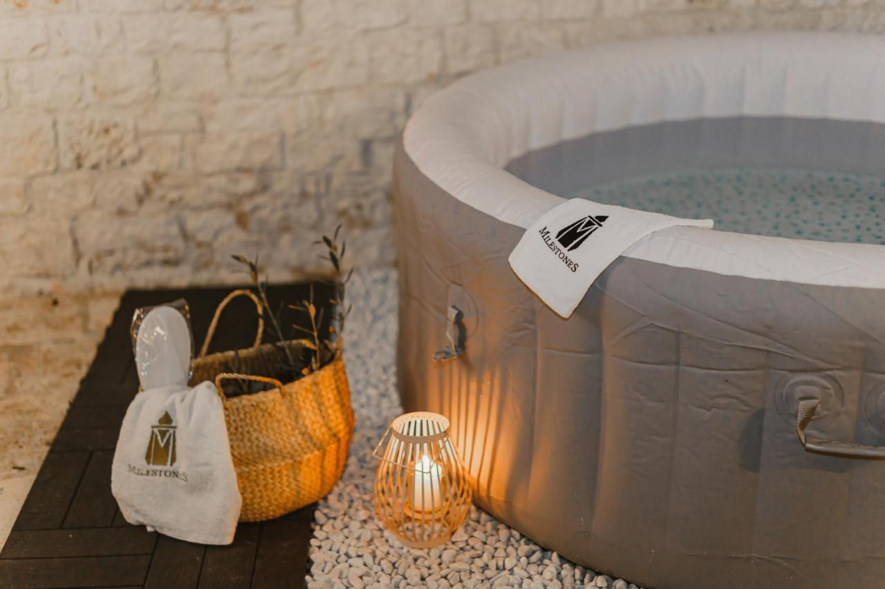 Milestones Modern Suite Trullo Jacuzzi Spa & Relax Альберобелло Экстерьер фото